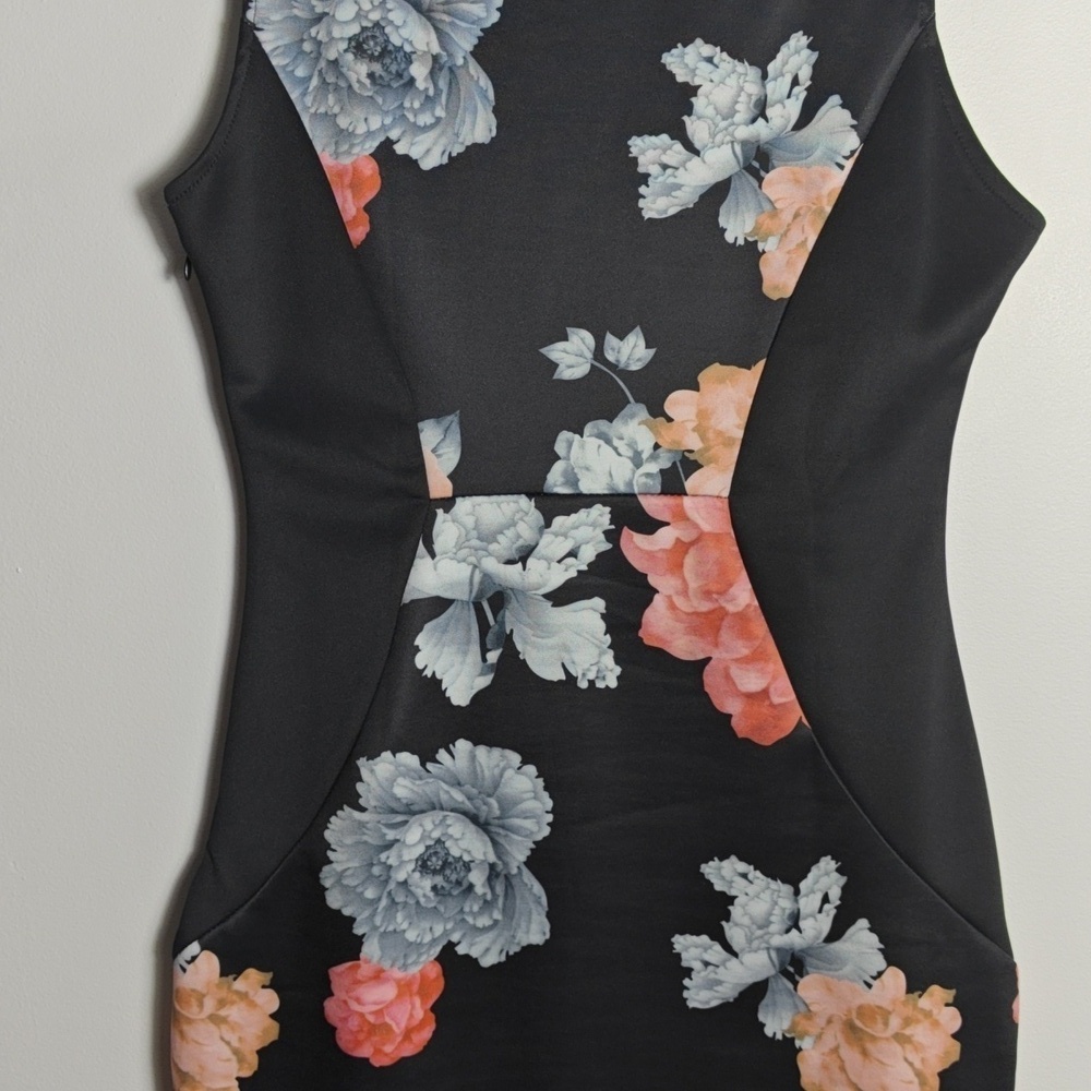 FANTAIST Floral Sleeveless Dress - Black and Multi Size Medium - Picture 12 of 16